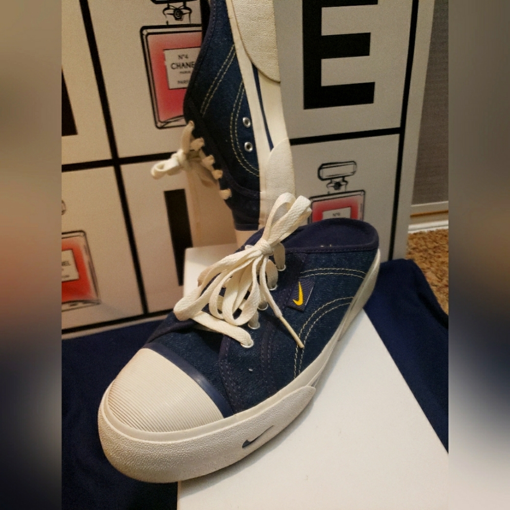 Nike Hermosa Mule